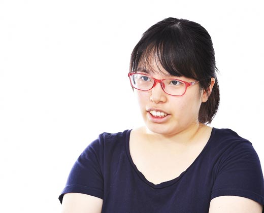 豊珠会の先輩の真剣な表情
